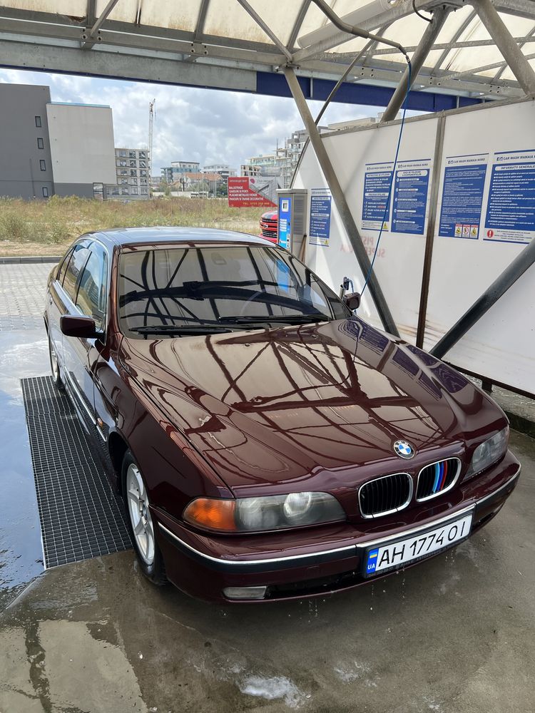 Bmw 525  Автомат Газ/Бенз