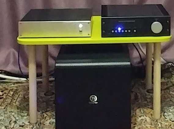 Продам цифро-аналоговый преобразователь (ЦАП) Wiz