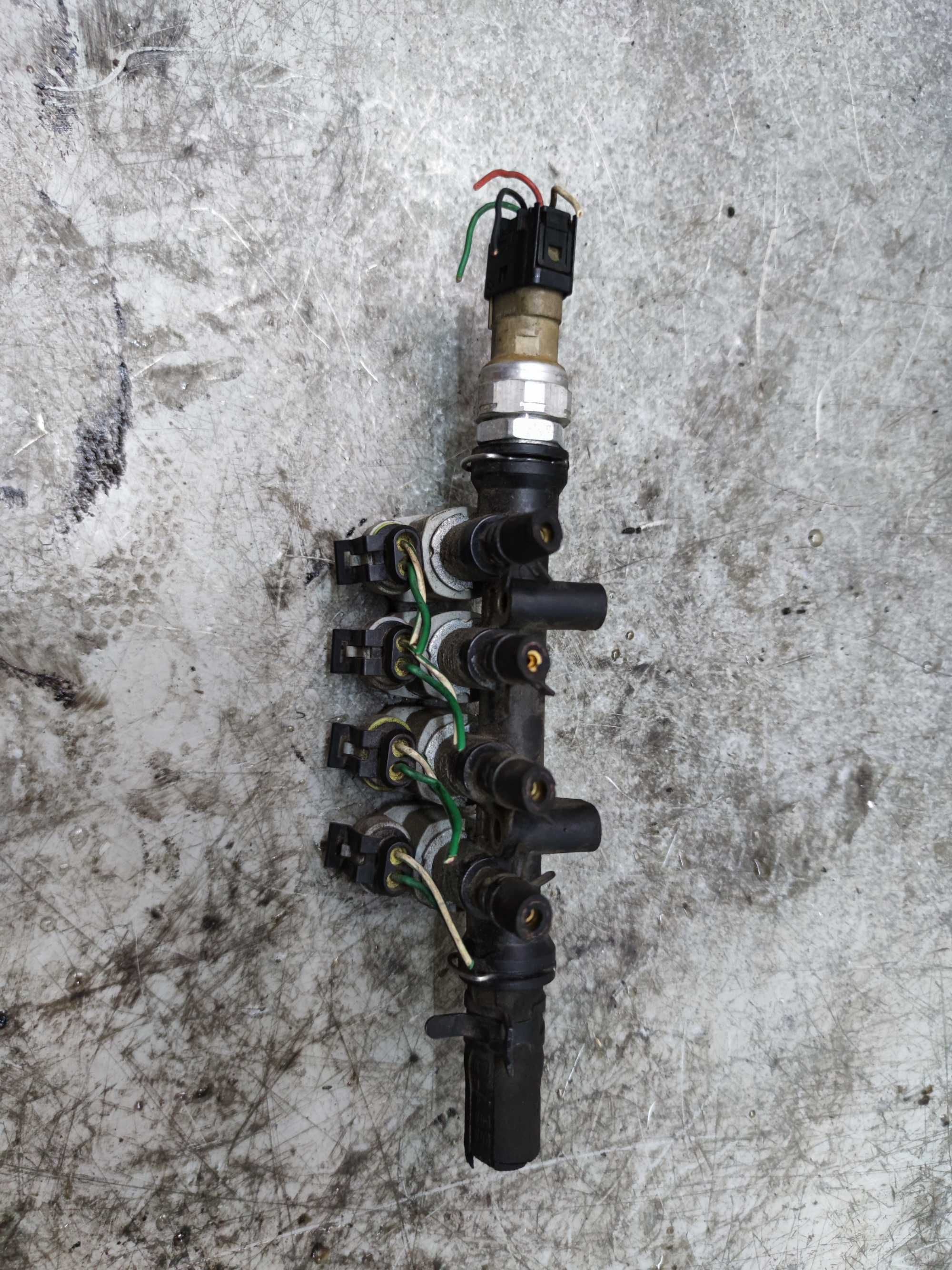 Listwa Wtryskowa Wtryskiwacze LPG 4 Cyl