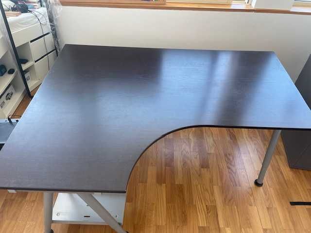 Secretária de canto IKEA Galant