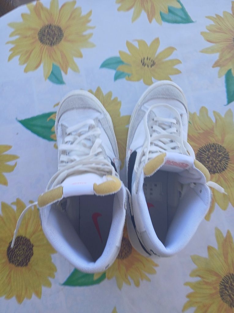 Nike blazer mid 77