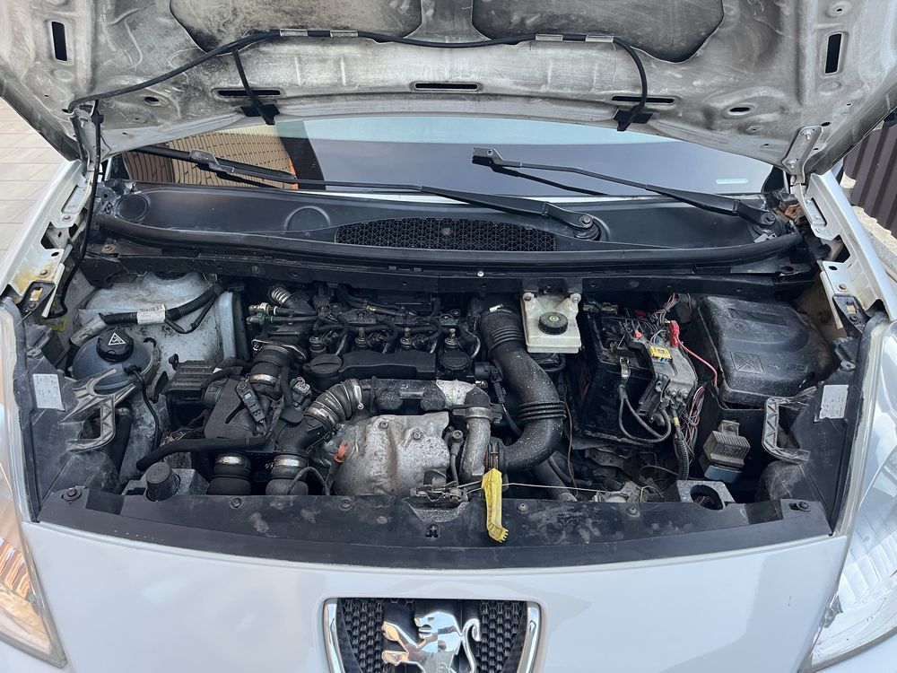 Peugeot Partner Maxi 2010 1.6 дизель