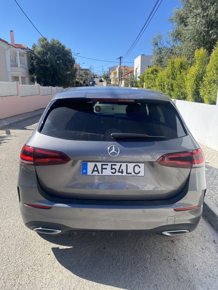 Mercedes B250e AMG
