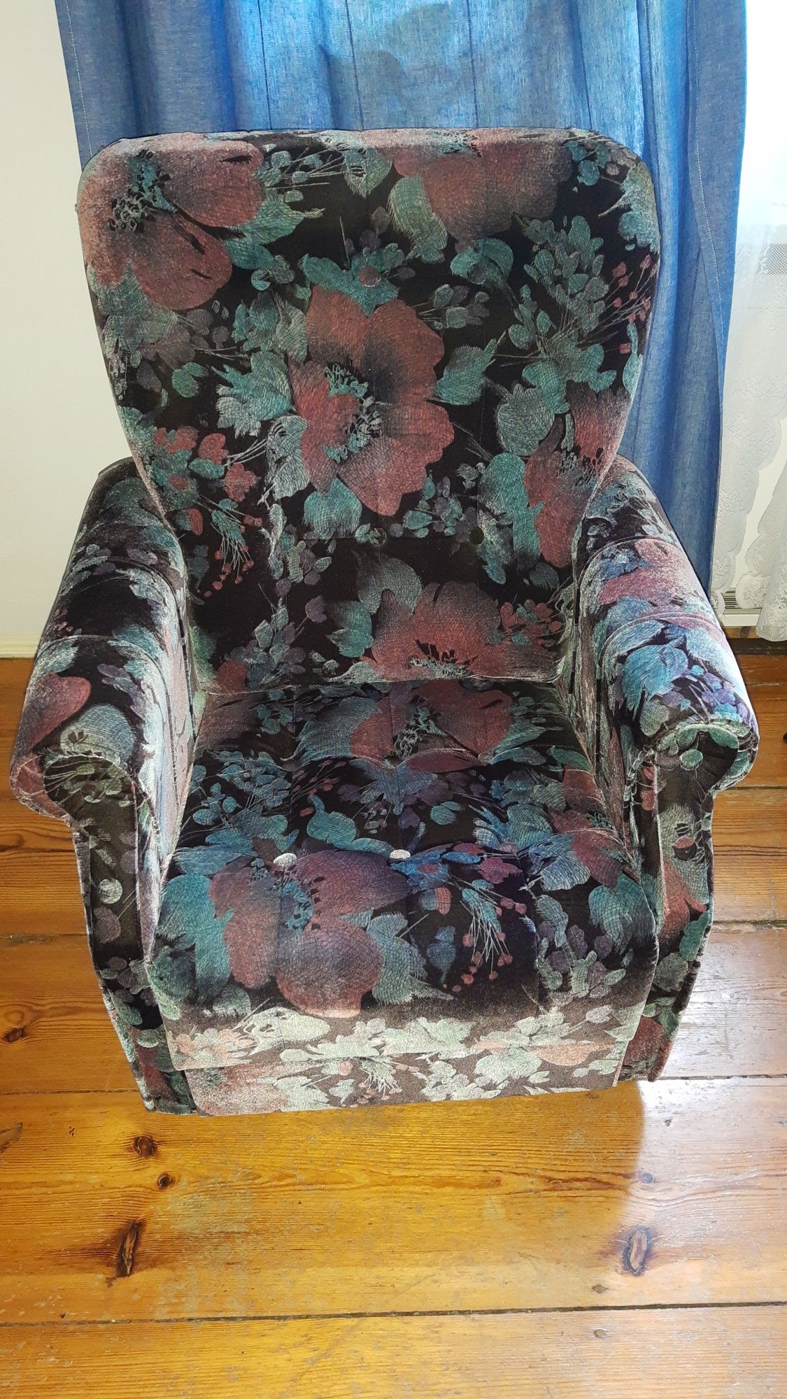 Fotel retro, vintage lata 90-te, welur