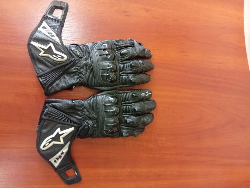 Мотоперчатки Alpinestars