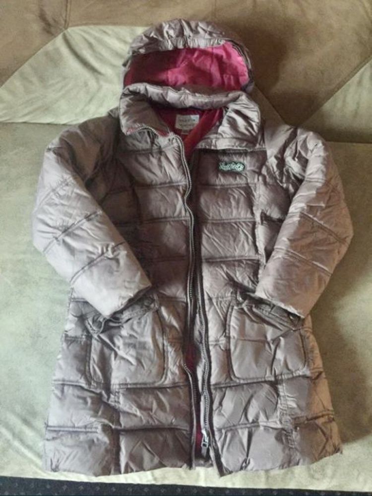 Демисезонная курточка на девочку 6-8 лет