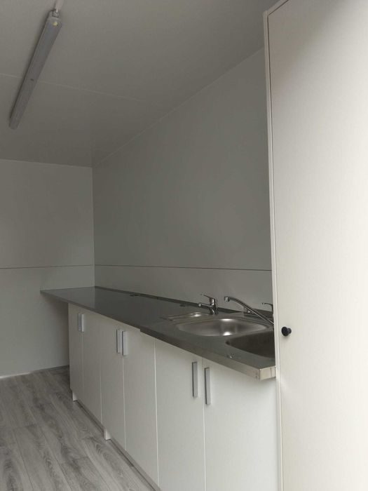 Przyczepa Handlowa Gastronomiczna 3.5mx2m WYPOSAŻONA