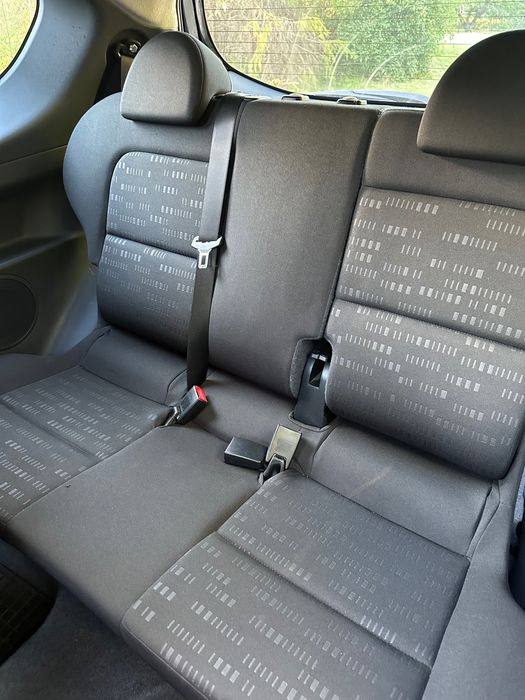 Mitsubishi Colt 2007 silnik 1.3 benzyna przebieg 195 000 km stan dobry