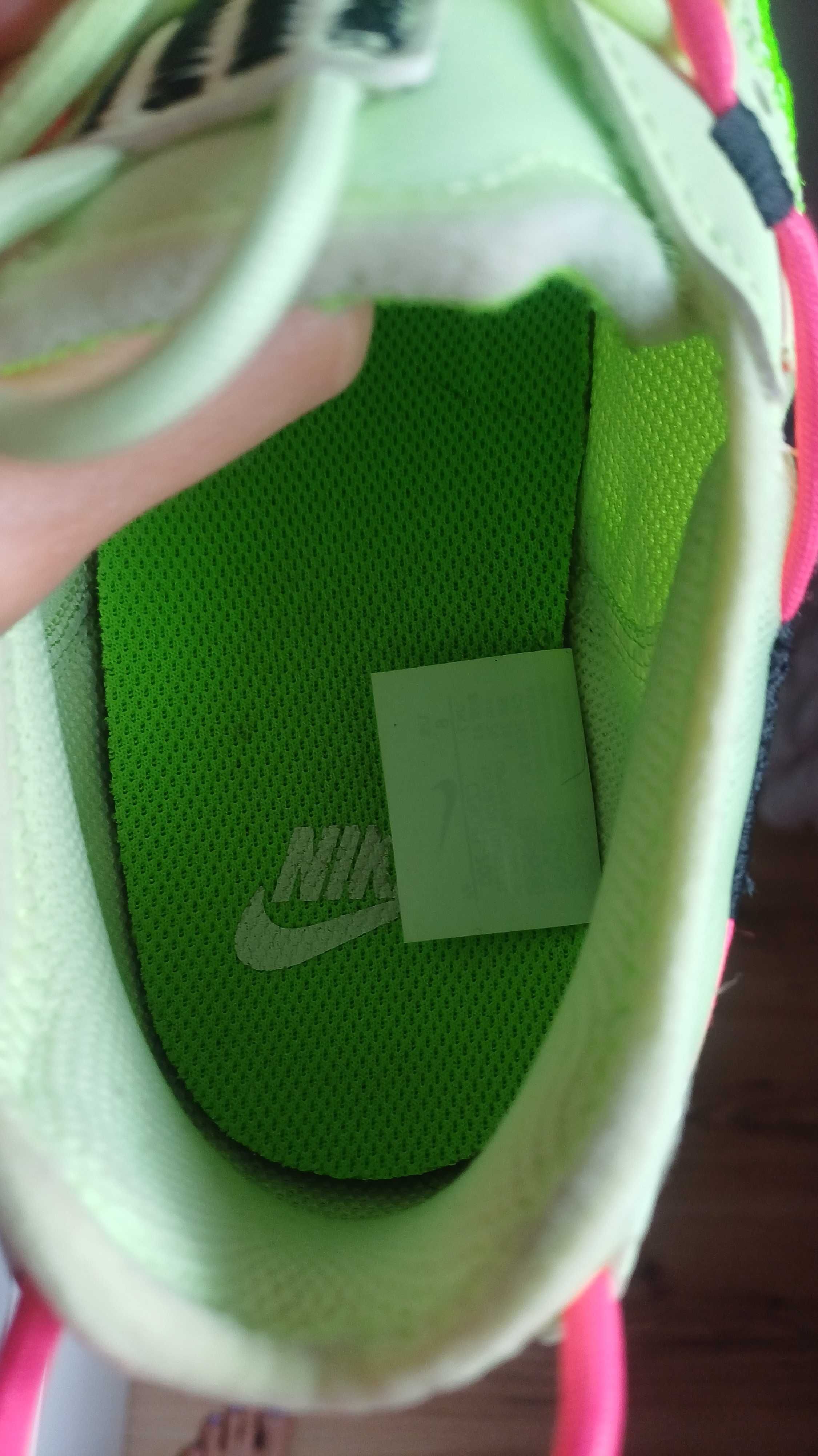 Buty Nike React Neon 41