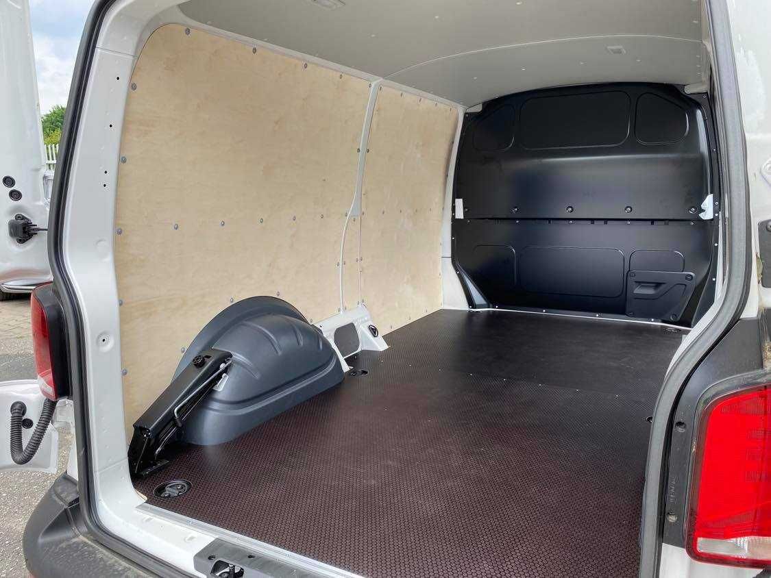 VW T5-T6 zabudowa ze sklejki Podłoga 9mm Boczki 4mm MONTAŻ GRATIS