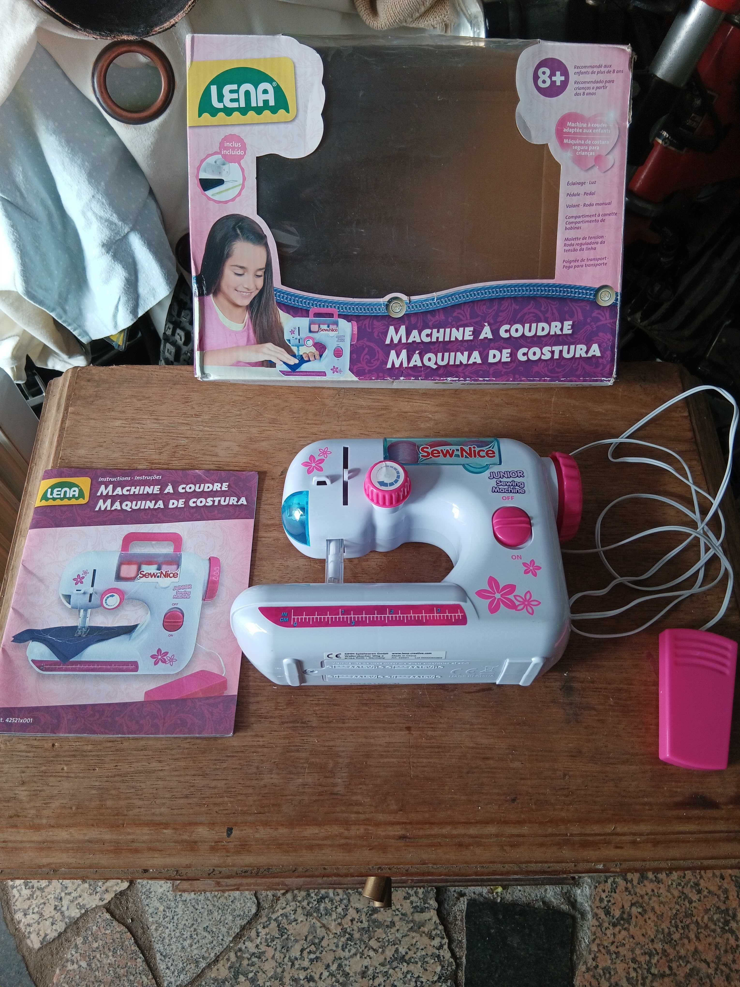 Maquina de costura infantil lena