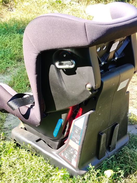 Автокрісло chicco cosmos