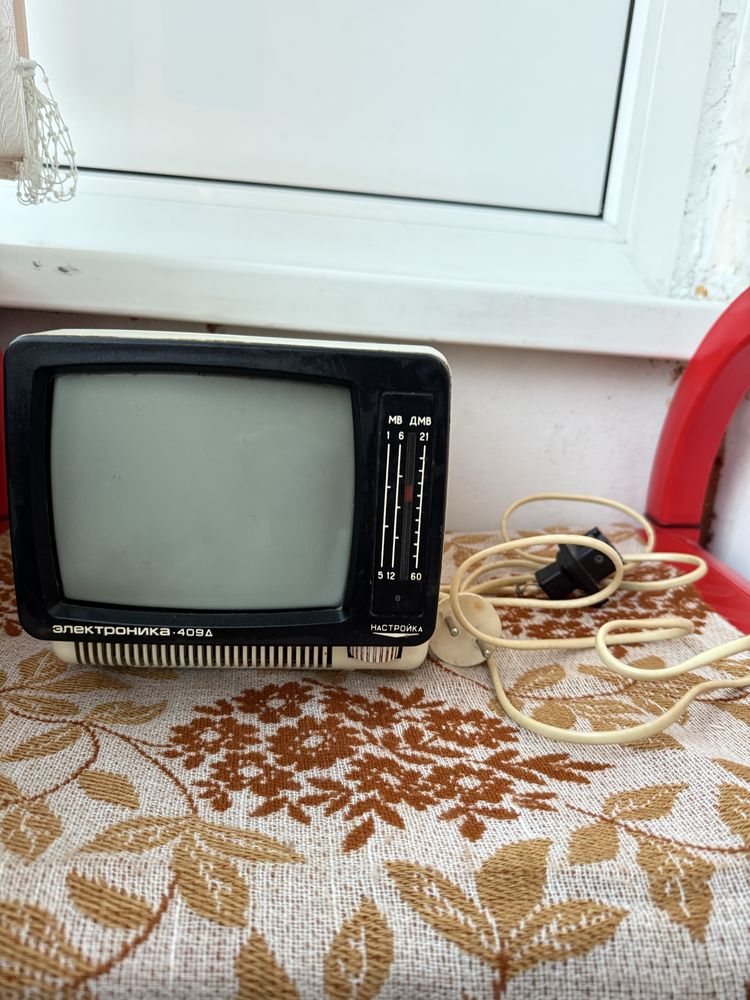 Продам телевізор Електроніка 409 Д