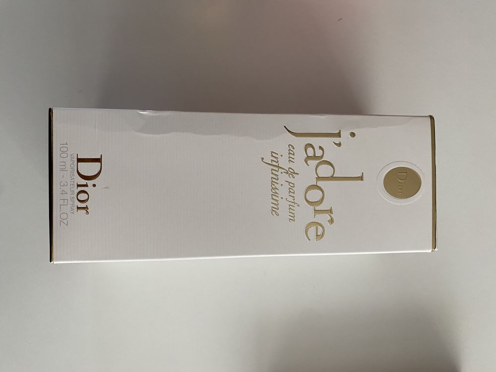 Woda perfumowa J’ adore