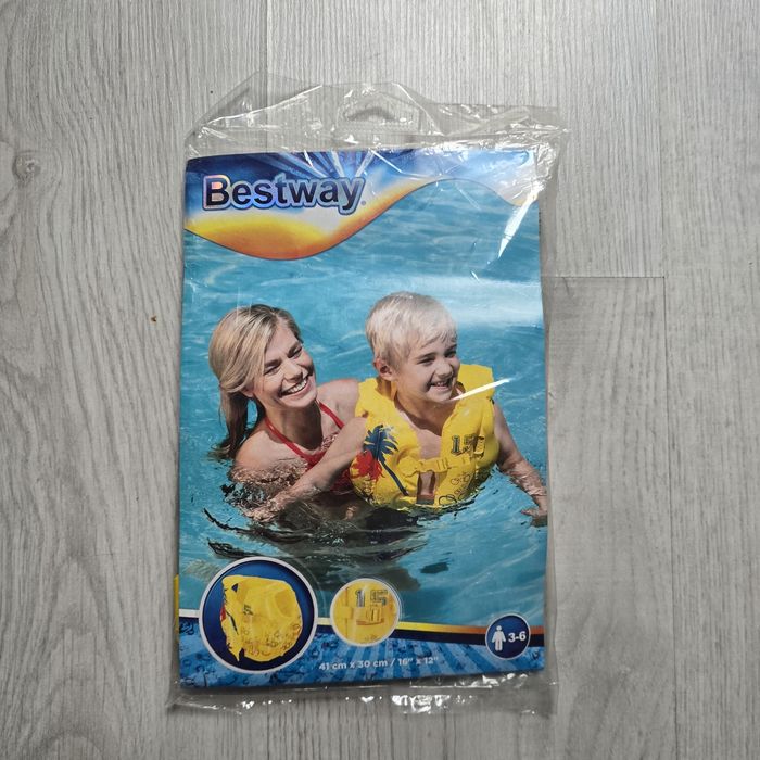 Kamizelka do pływania dla dzieci Bestway 3-6lat. Nowa