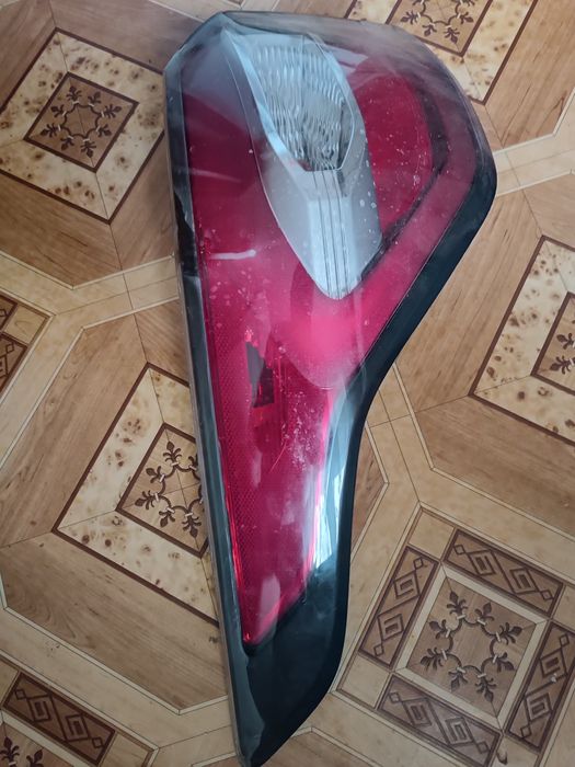 Фара задняя левая Форд Эскейп