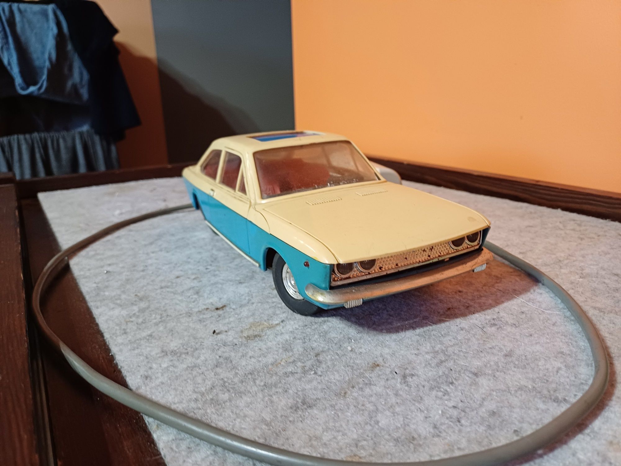Fiat coupe na kablu ddr