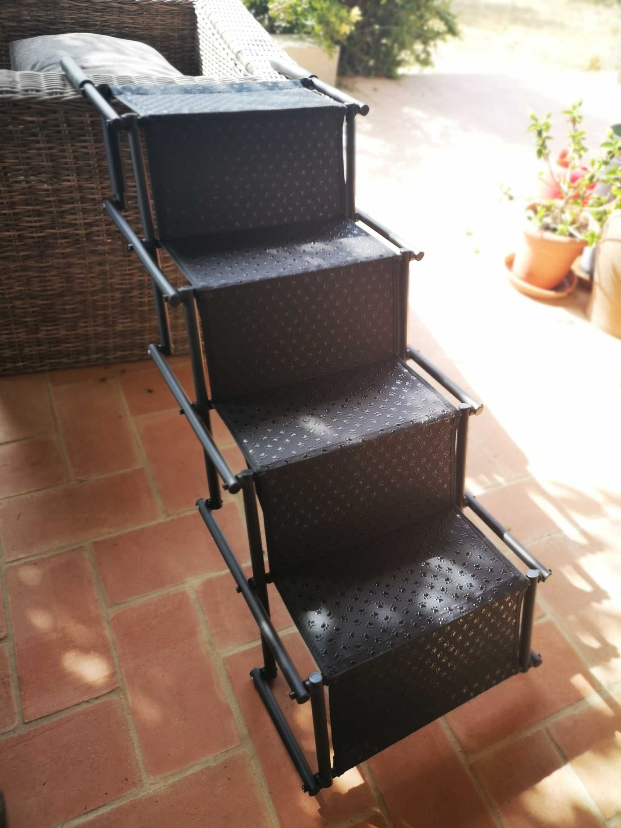 Escada para cães