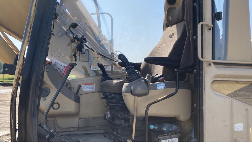 Caterpillar Cat 318bl 318 młot młotki