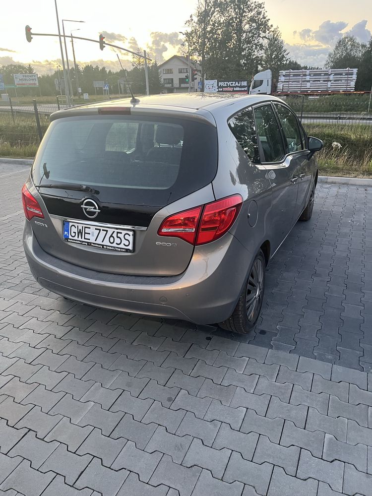 Opel meriva b lift 2016