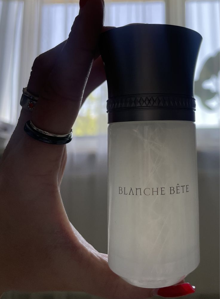 Blanche bete liquides imaginaires