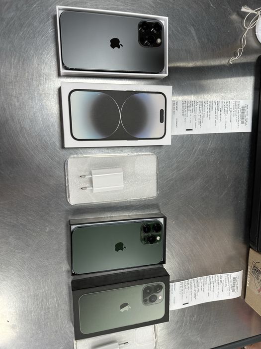 IPhone 13 Pro (Alpine Green) 64GB IPhone Xr в корпусі 13 Pro