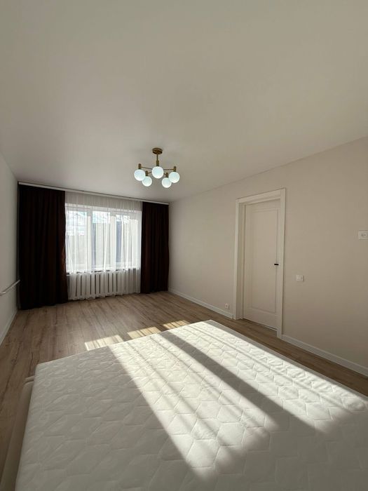 Подам 1-ну квартиру в Шептицькому