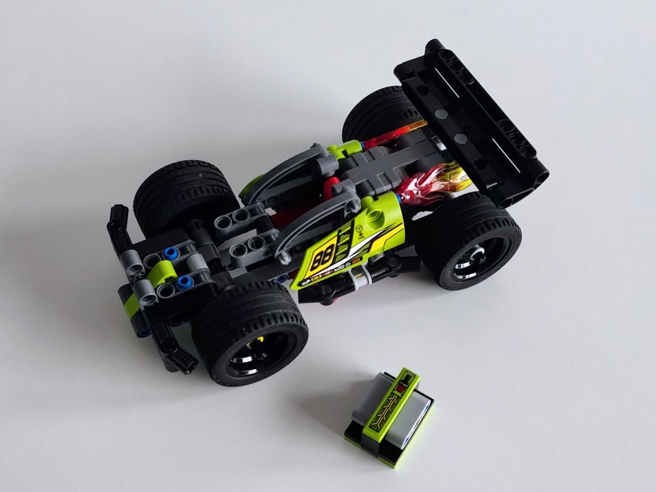 Lego Technic 42072 Żółta wyścigówka / Whack (100%)