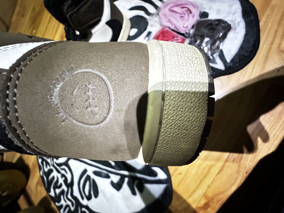 travis scott x air jordan 1 retro high og 'mocha