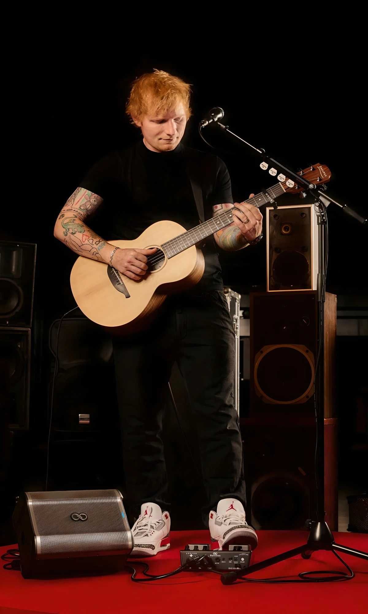 Alto Sheeran Busker kolumna aktywna 200W + statyw
