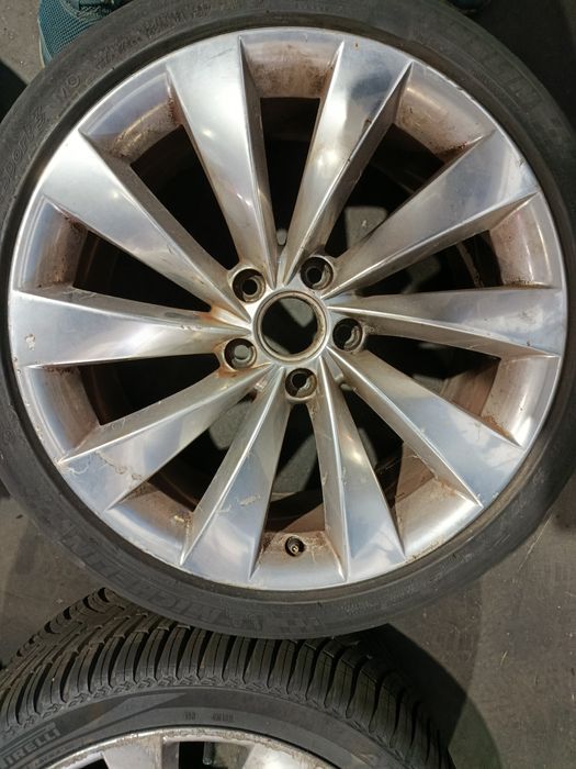 Jantes 18 com pneu