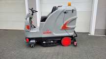 Szorowarka Comac Ultra 85  nowe baterie