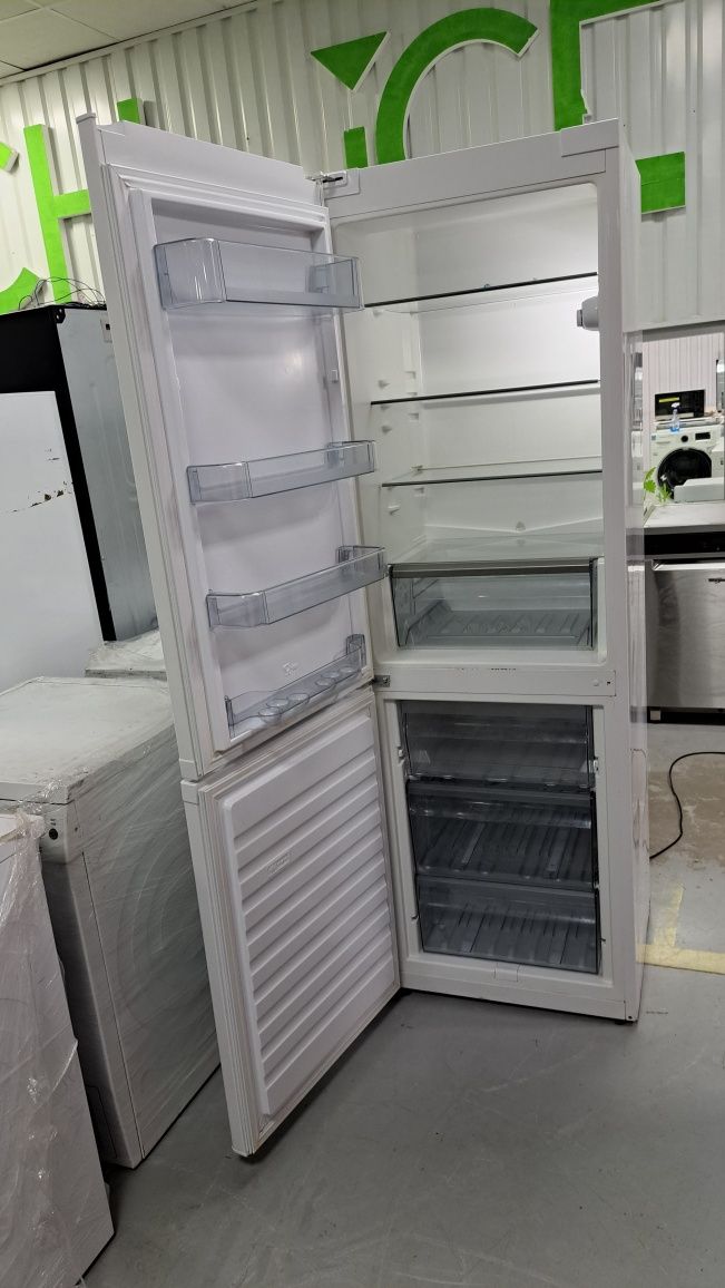 Холодильник Siemens kgn7654t високий білий nofrost в ідеалі