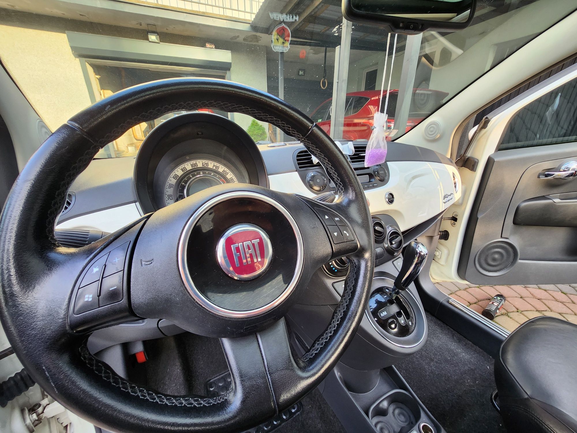 Fiat 500 1.4 100KM AUTOMAT niski przebieg bardzo dobry stan