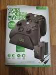 Ładowarka do padów Xbox