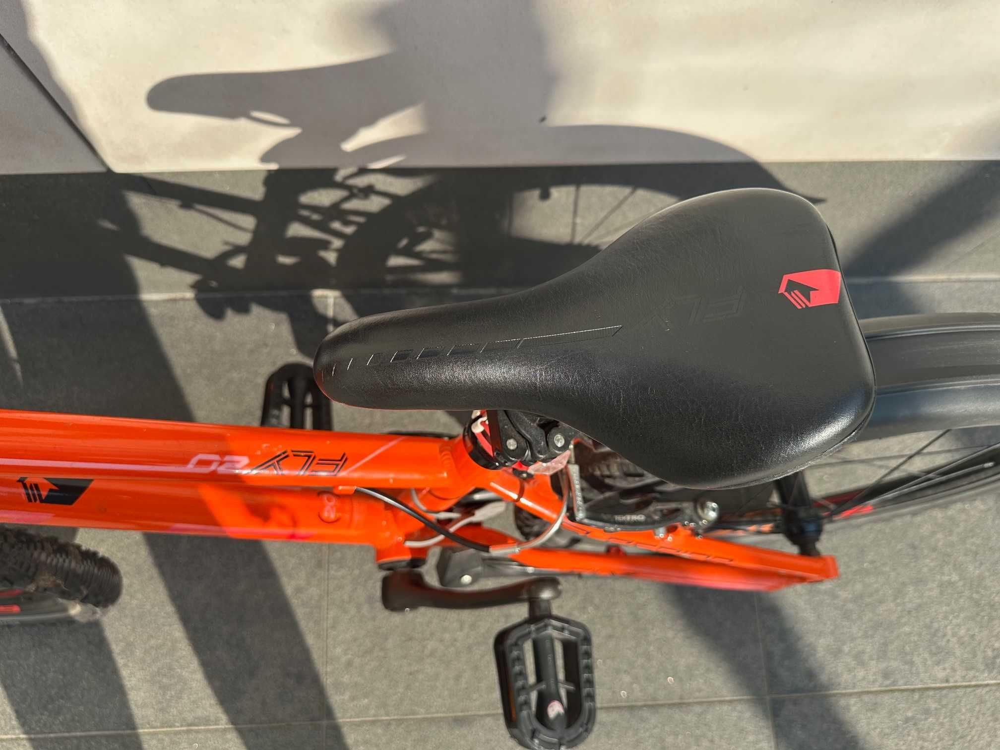 Rower Superior f.l.y -ultra lekki 8.1kg -  WOOM, FROG Kubikes