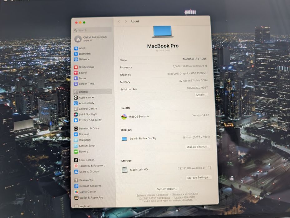 MacBook Pro 16 2019 | I9 | 32GB | 1TB | AMD Radeon 5500m | 136 циклів