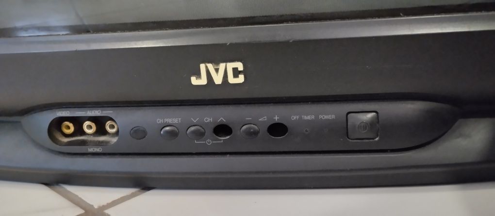 Телевизор JVC.цветной