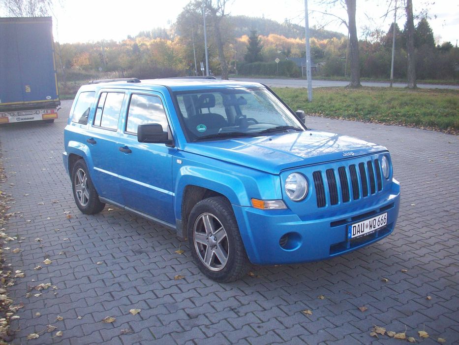 Jeep Patrot 2.4 Benzyna + LPG z Niemiec