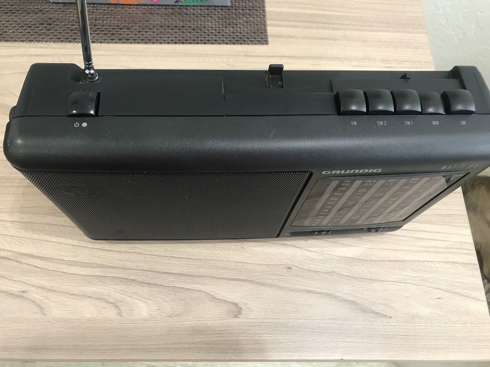 Радіоприймач Grundig Music Boy 175