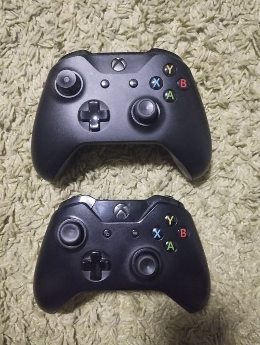 2 kontrolery Xbox