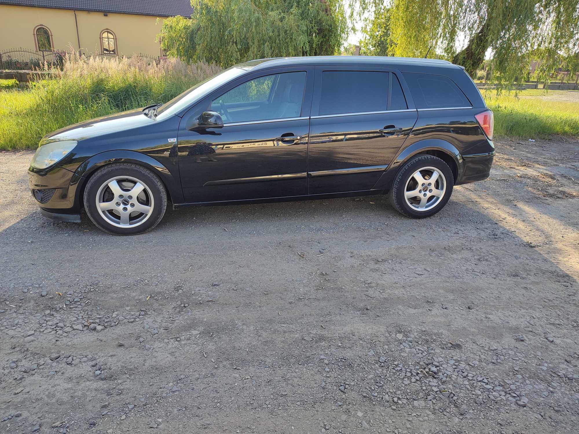 Opel Astra H, 2008 рік, дизель, 1.9 автомат