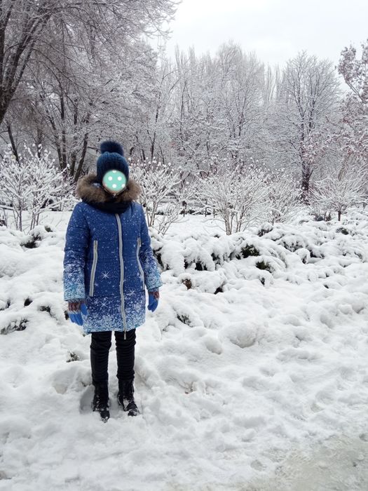 Продам зимняя куртка,шапка на 8-11 лет, 146-152 рост