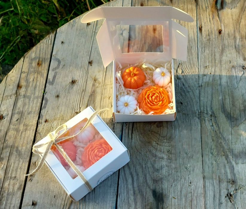 Jesienny zestaw prezentowy dekoracyjnych mydełek jabłko z cynamonem