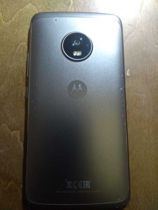 Samsung Galaxy S3 Андроиде9, Motorola MOTO G5 Plus, IPhone5S 2 шт