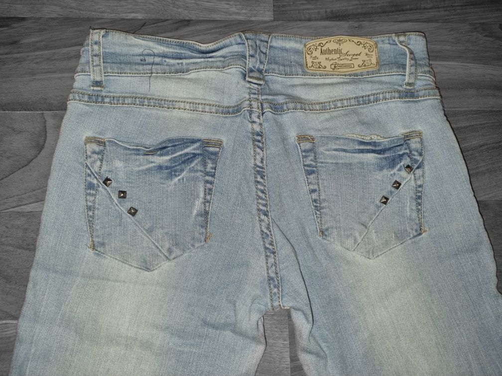 Jeansy Stradivarius rurki roz M 38 przetarcia spodnie damskie