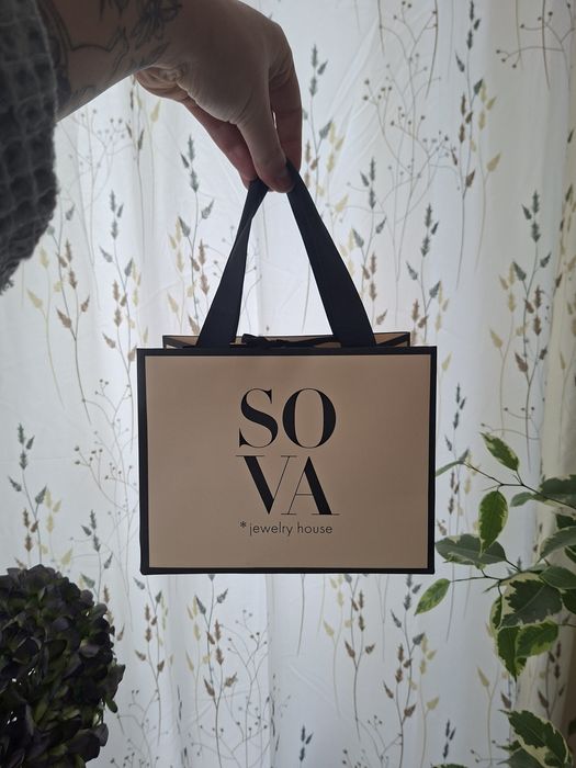 Золота підвіска Sova колекція співачки Kola "Біля серця"