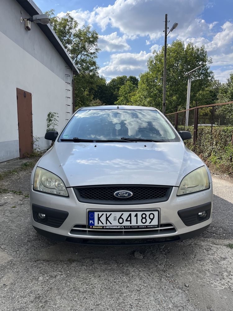 Ford Focus MK2 II 1.6 benzyna