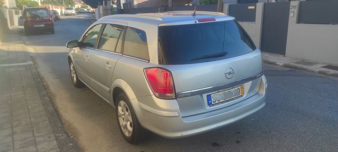 Opel Astra 1.7 CDTI