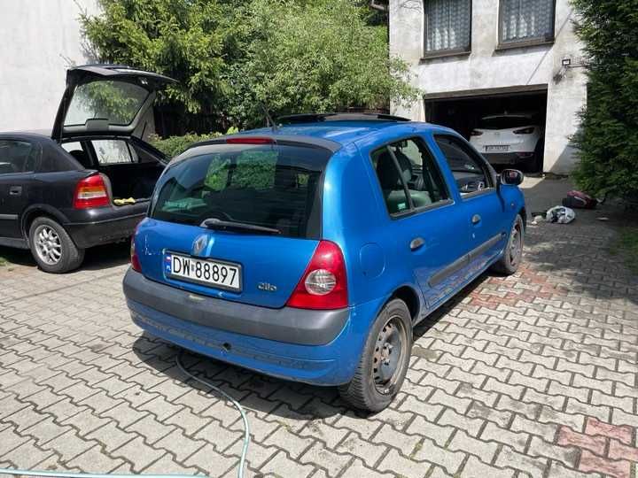 Renault Clio 2 1.2 16V Ładny stan